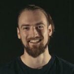 A profile picture of Dr Christopher Bowden.