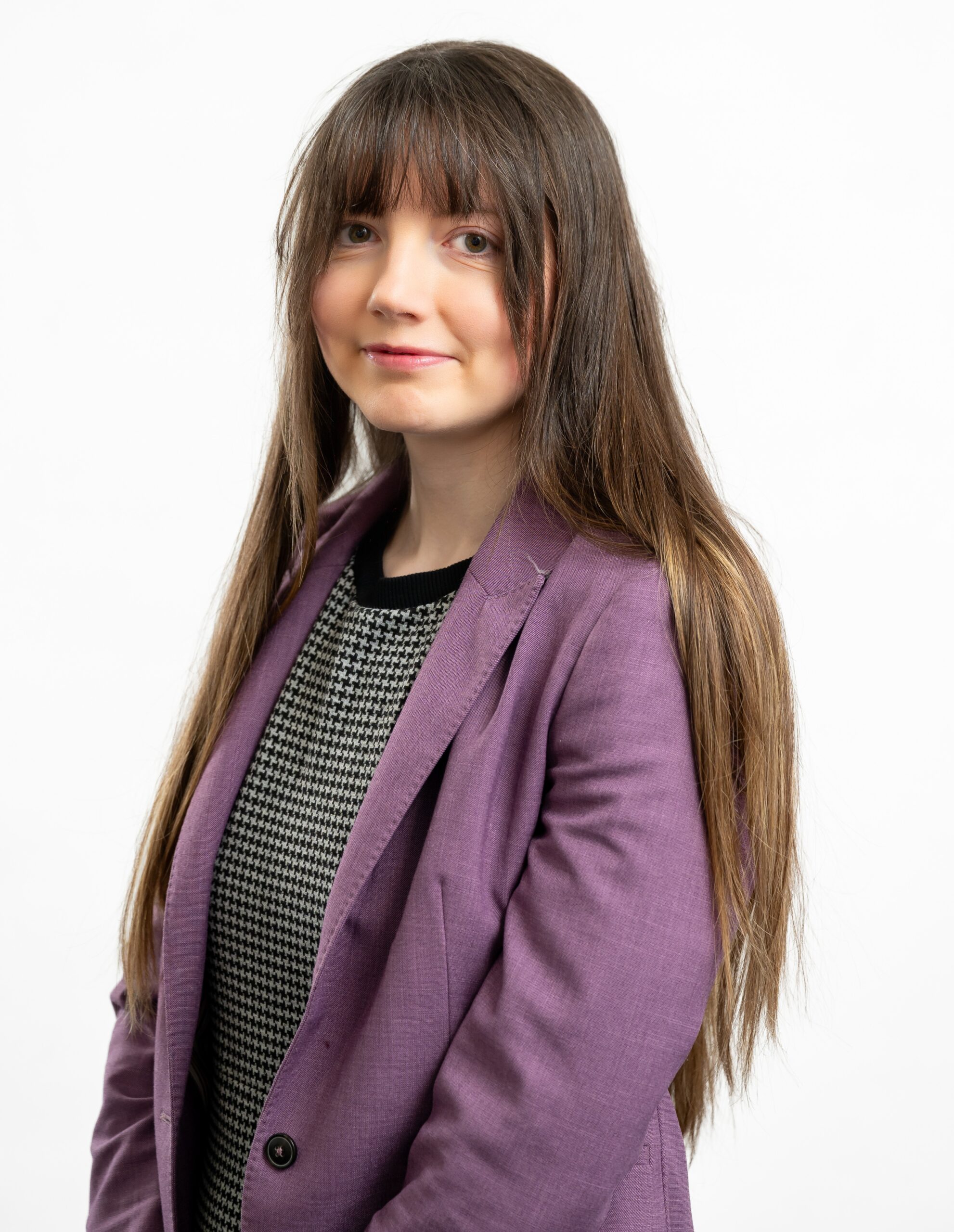 Emma Hughes author headshot